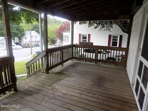 250 High St, Lee, MA 01238 photo 38
