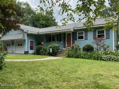 1656 New Boston Rd, Tolland, MA 01034