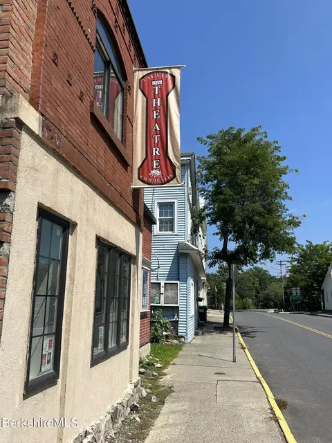 3046 Main St, Kinderhook, NY 12106 photo 16