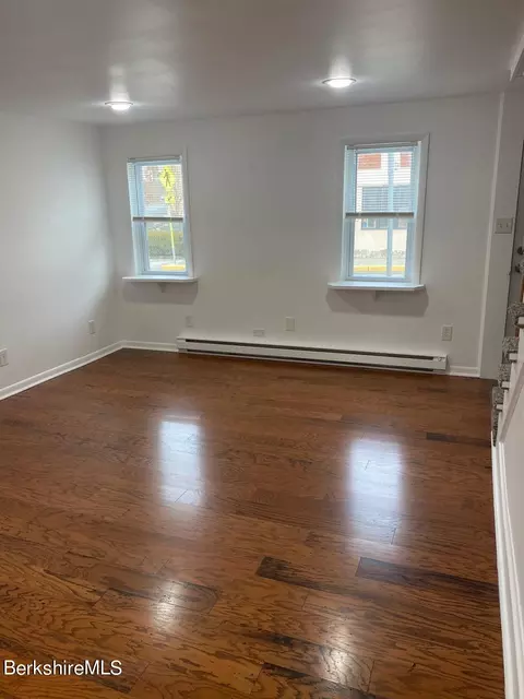3046 Main St, Kinderhook, NY 12106 photo 6