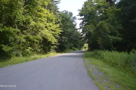 E Slope Rd, Richmond, MA 01254