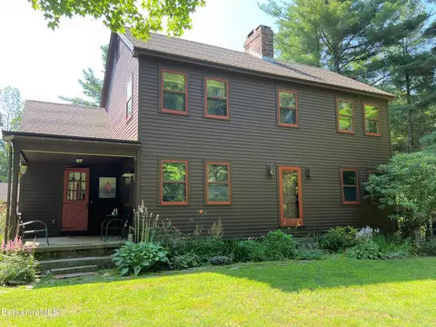 280 Middlefield Rd, Washington, MA 01223