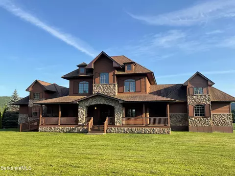 66 White House Crossing Rd, Millerton, NY 12546