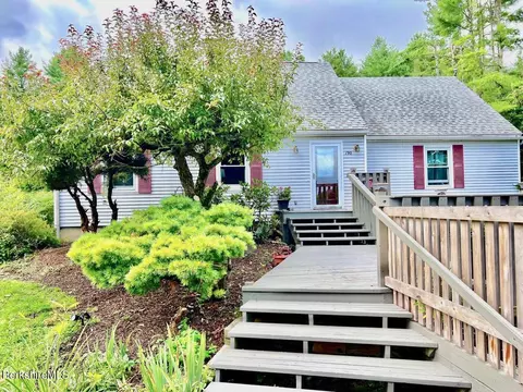 190 Hubbard St, Lenox, MA 01240