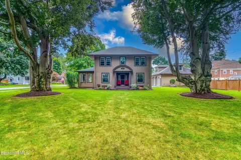 174 Dawes Ave, Pittsfield, MA 01201
