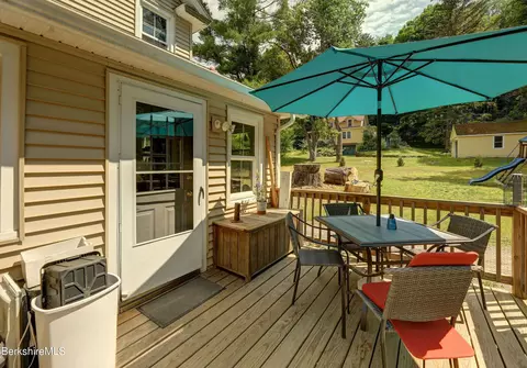 40 Circular Ave #2, Lee, MA 01238 photo 26