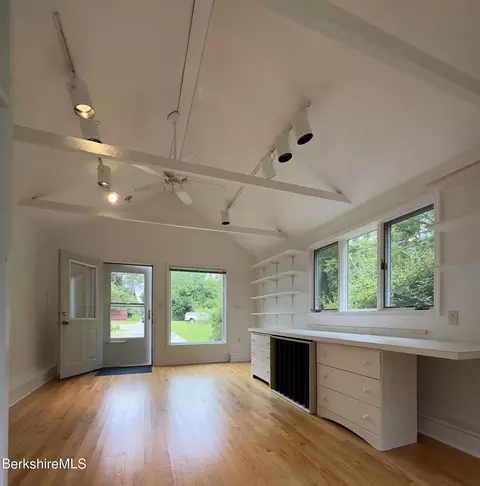 45 Root Ln, Sheffield, MA 01257 photo 28