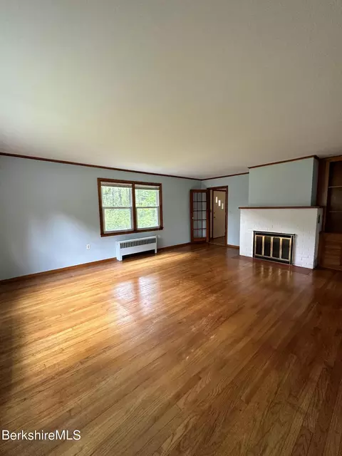 45 Root Ln, Sheffield, MA 01257 photo 7
