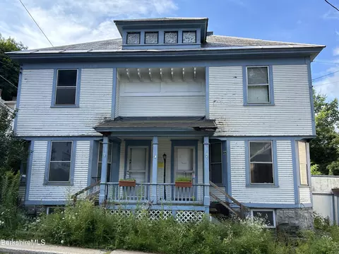 84-86 Holbrook St, North Adams, MA 01247