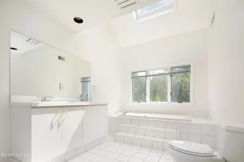 770 Summer St #16C, Lee, MA 01238 photo 14