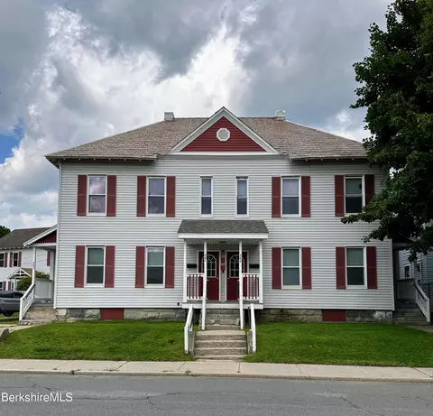 262-268 Ashland St, North Adams, MA 01247