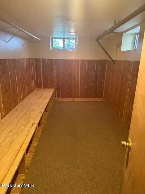 98 Benedict Rd, Pittsfield, MA 01201 photo 19