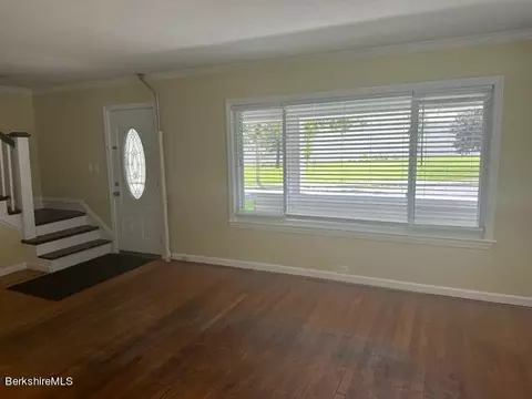 98 Benedict Rd, Pittsfield, MA 01201 photo 10