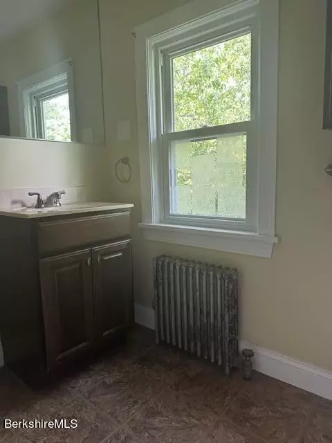 98 Benedict Rd, Pittsfield, MA 01201 photo 13