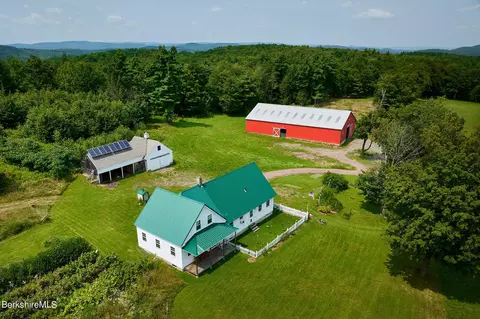 148 E Hill Rd, Leyden, MA 01337