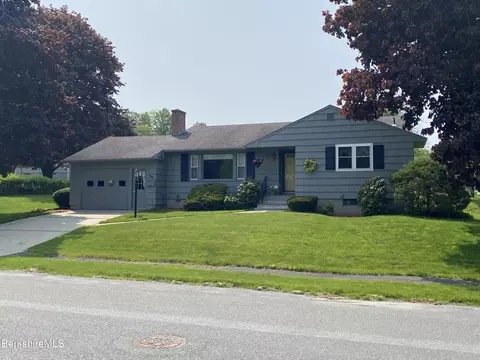 36 Denise Ave, Pittsfield, MA 01201