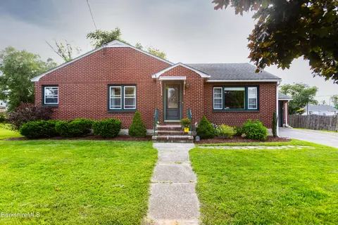 157 Dorchester Ave, Pittsfield, MA 01201