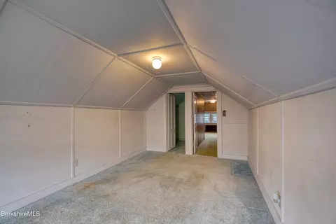 114 Benedict Rd, Pittsfield, MA 01201 photo 32