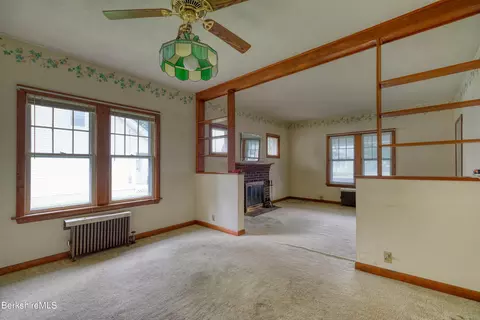 114 Benedict Rd, Pittsfield, MA 01201 photo 13