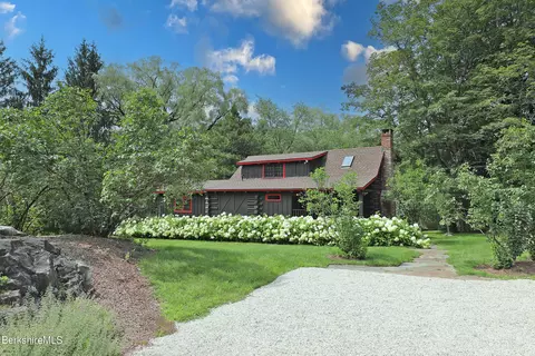 137 E Rd, Alford, MA 01266