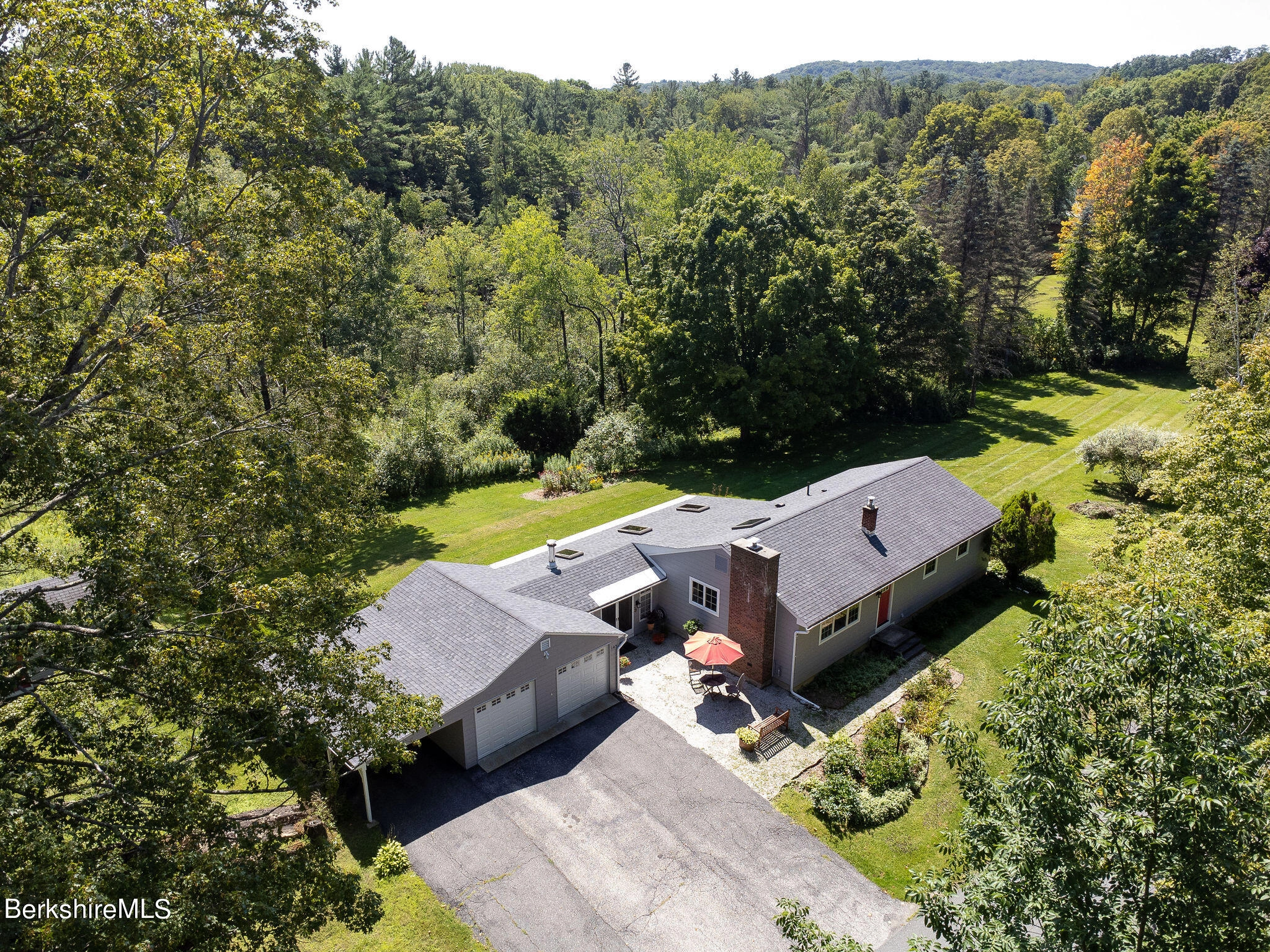 143 W Mtn Rd  