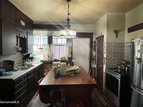 58-60 Chase Ave, North Adams, MA 01247