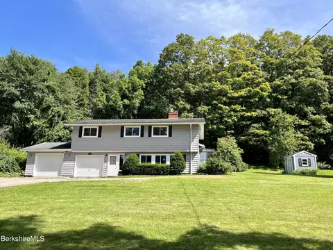 926 South St, Dalton, MA 01226