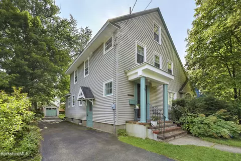 105 Pollock Ave, Pittsfield, MA 01201