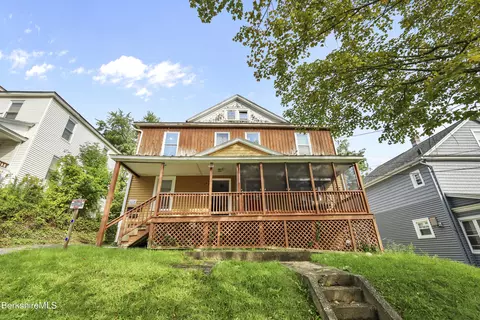 114 Plunkett St, Pittsfield, MA 01201