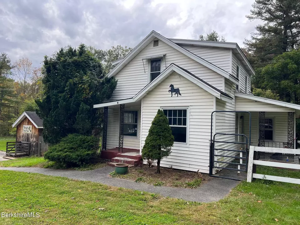 114 Barker Rd, Pittsfield, MA 01201 50 Photos Movoto