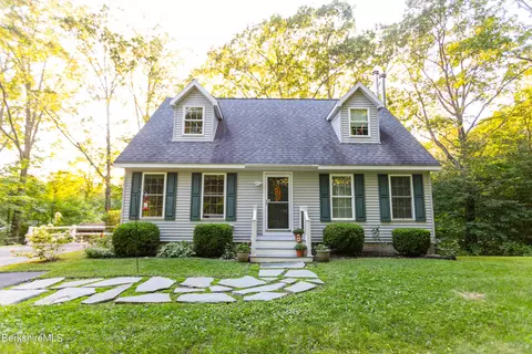 155 Scammell Ave, Pittsfield, MA 01201