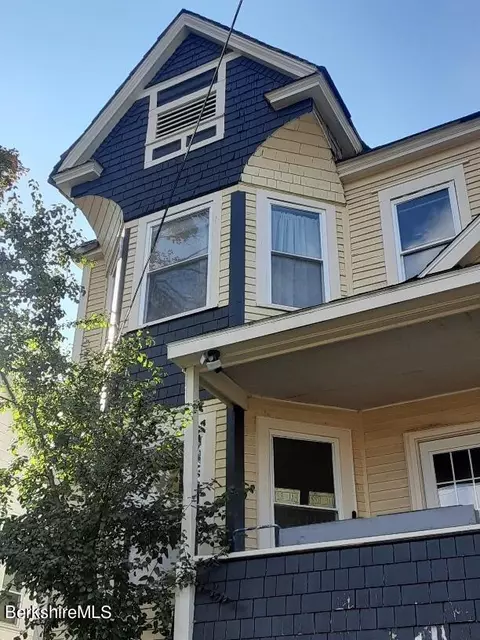 170 Appleton Ave, Pittsfield, MA 01201 photo 2