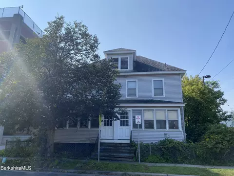 19-21 Park St, Pittsfield, MA 01201