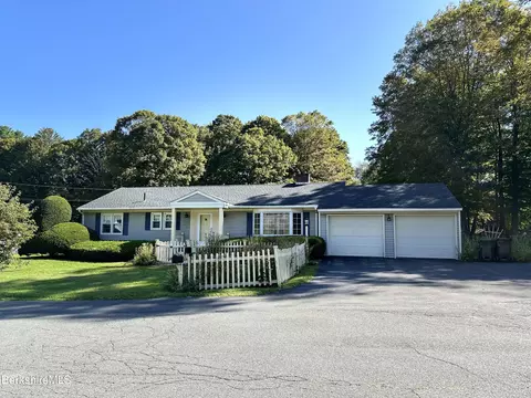 35 St Marys Ave, Lee, MA 01238
