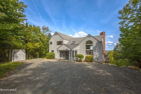 795 Moberg Rd, Becket, MA 01223