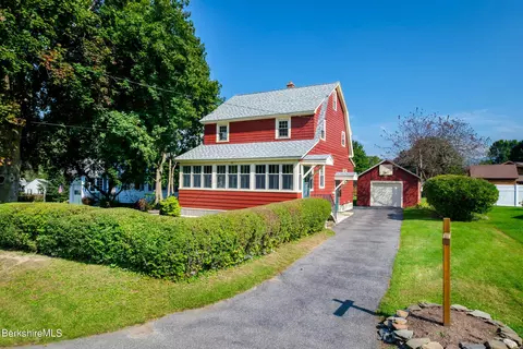 144 Chantilly Ave, North Adams, MA 01247