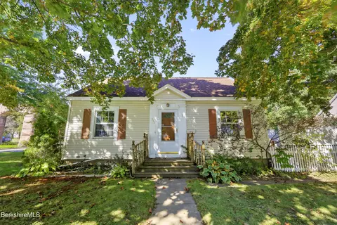 375 Dalton Ave, Pittsfield, MA 01201