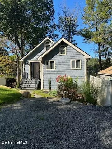 24 S Gate Island Rd, Otis, MA 01253