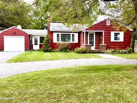 1864 East St, Pittsfield, MA 01201