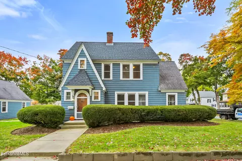 45 Thomson Pl, Pittsfield, MA 01201