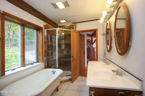 68 Van Nuys Rd, Colrain, MA 01340 photo 15