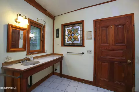68 Van Nuys Rd, Colrain, MA 01340 photo 13
