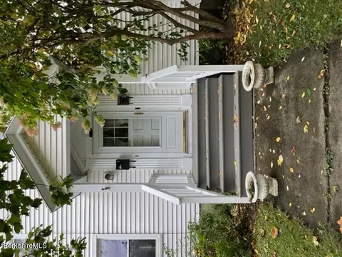 44 Pine St, Pittsfield, MA 01201 photo 13