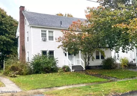 44 Pine St, Pittsfield, MA 01201