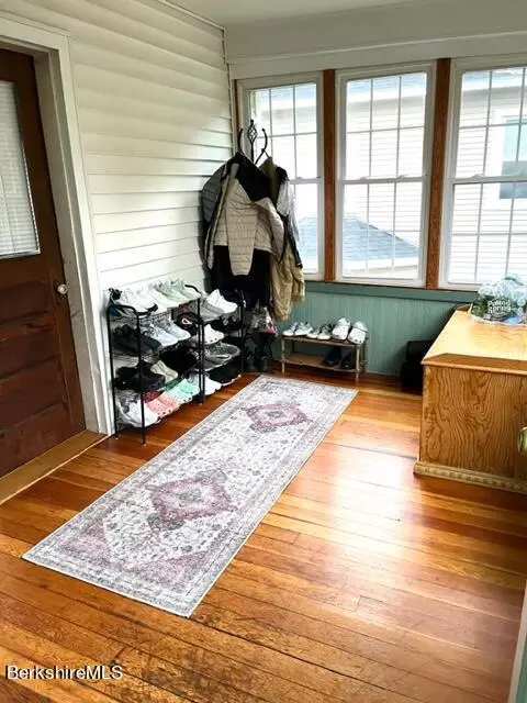 44 Pine St, Pittsfield, MA 01201 photo 14