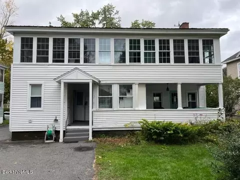 44 Pine St, Pittsfield, MA 01201 photo 2