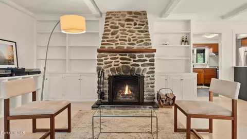 216 Undermountain Rd, Sheffield, MA 01257