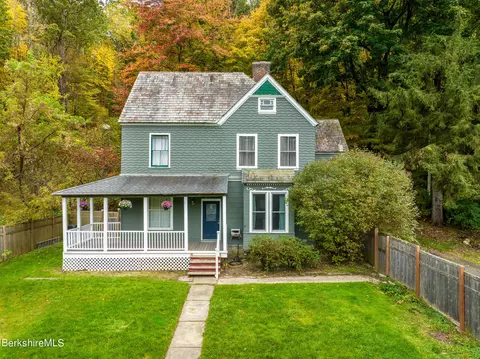 168 W Main St, North Adams, MA 01247