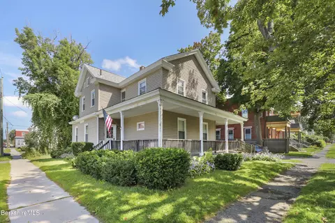 198 Union St, Pittsfield, MA 01201