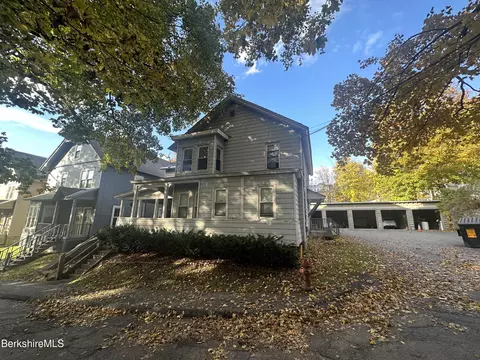 55 Arnold Pl, North Adams, MA 01247